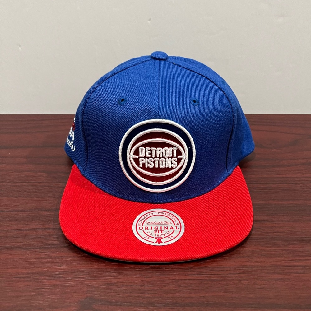Mitchell And Ness, SnapBack Hat, Detroit Pistons
